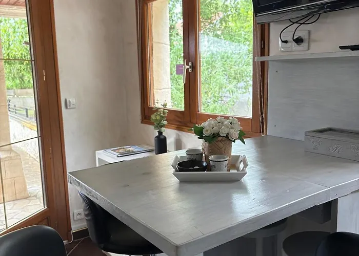 Calme A Apartment Saint-Yorre